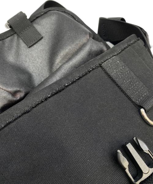 Acne studios（アクネ ストゥディオズ）ACNE STUDIOS (アクネ ストゥディオズ) ショルダーバッグ ブラックの古着・服飾アイテム