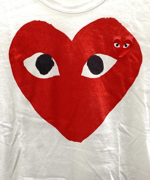 PLAY COMME des GARCONS（プレイコムデギャルソン）PLAY COMME des GARCONS (プレイコムデギャルソン) 半袖カットソー ホワイト×レッド サイズ:Lの古着・服飾アイテム