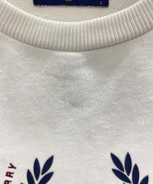 FRED PERRY（フレッドペリー）FRED PERRY (フレッドペリー) スウェット ホワイト サイズ:Lの古着・服飾アイテム