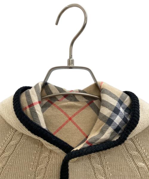 BURBERRY（バーバリー）BURBERRY (バーバリー) リバーシブル ベビーポンチョ ベージュ サイズ:2の古着・服飾アイテム