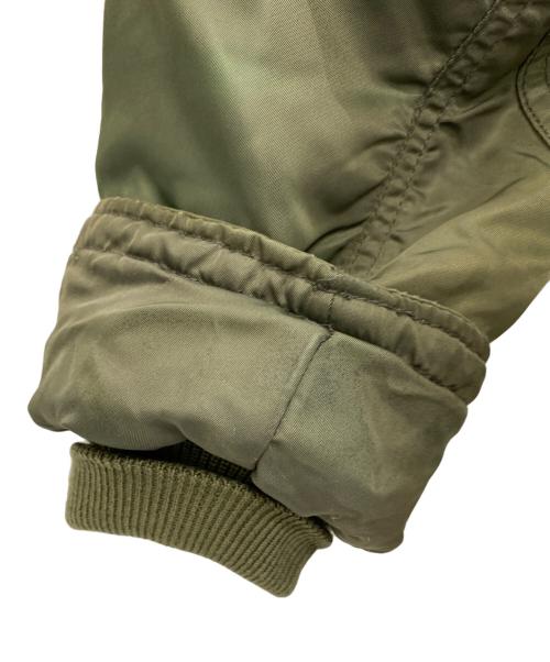 AVIREX（アヴィレックス）AVIREX (アヴィレックス) N−3B カーキ サイズ:Mの古着・服飾アイテム