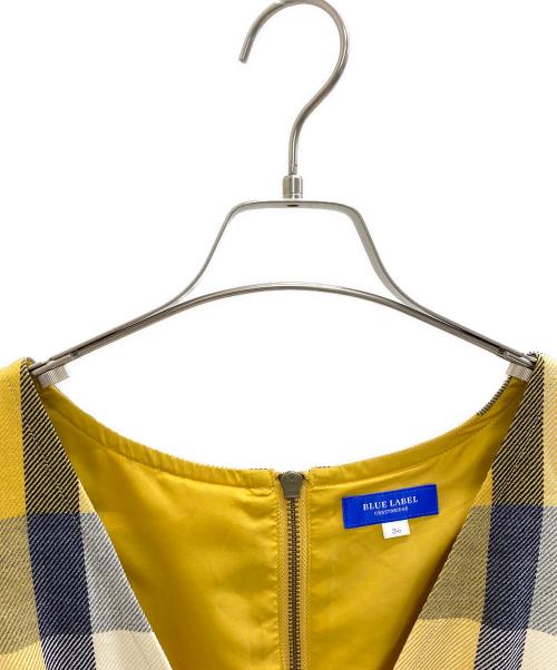 BLUE LABEL CRESTBRIDGE（ブルーレーベルクレストブリッジ）BLUE LABEL CRESTBRIDGE (ブルーレーベルクレストブリッジ) ノースリーブワンピース イエロー サイズ:36の古着・服飾アイテム