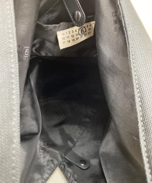 MM6 Maison Margiela（エムエムシックスメゾンマルジェラ）MM6 Maison Margiela (エムエムシックスメゾンマルジェラ) ワンショルダーバッグ ブラックの古着・服飾アイテム