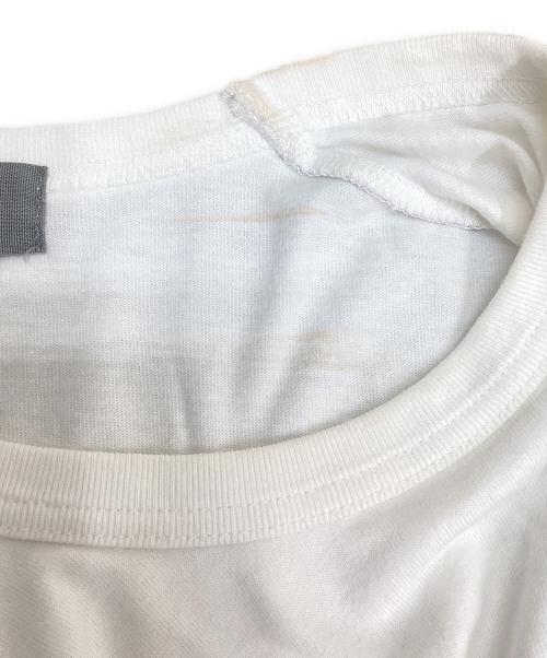 GOOD DESIGN SHOP COMME des GARCONS（グッドデザインショップ コムデギャルソン）GOOD DESIGN SHOP COMME des GARCONS (グッドデザインショップ コムデギャルソン) 半袖カットソー ホワイト サイズ:Mの古着・服飾アイテム