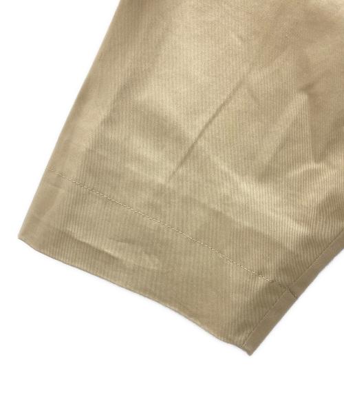 休日と詩（キュウジツトウタ）休日と詩 (キュウジツトウタ) トレンチコート ベージュ サイズ:不明の古着・服飾アイテム