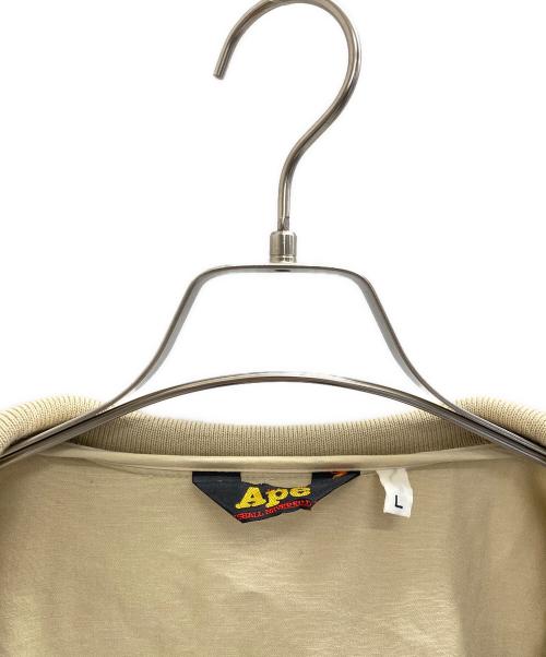 A BATHING APE（アベイシングエイプ）A BATHING APE (アベイシングエイプ) ジャケット ベージュ サイズ:Lの古着・服飾アイテム