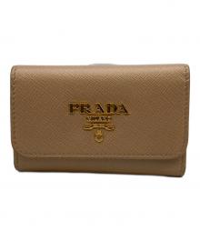 PRADA（プラダ）の古着「4連キーケース」｜ピンクベージュ