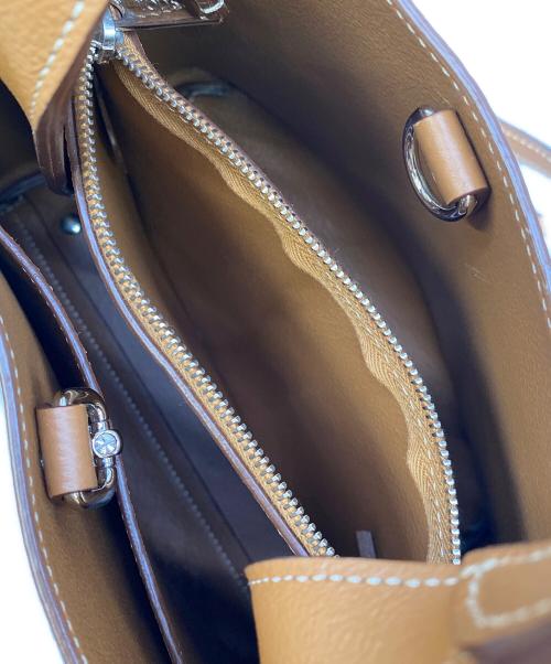 TOD'S（トッズ）TOD'S (トッズ) FLORIDA DOUBLE MICRO Tタイムレスミニ ブラウンの古着・服飾アイテム