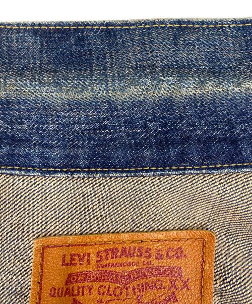 LEVI'S（リーバイス）LEVI'S (リーバイス) 90's 復刻1stデニムジャケット ブルー サイズ:40の古着・服飾アイテム