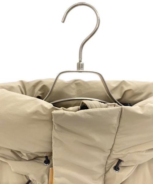 KELTY（ケルティ）KELTY (ケルティ) 2024 撥水インサレーション ジャケット ベージュ サイズ:M 未使用品の古着・服飾アイテム