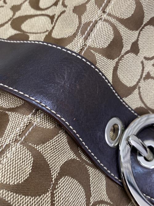 COACH（コーチ）COACH (コーチ) シグネチャー　ワンショルダーバッグ ブラウンの古着・服飾アイテム