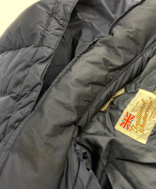 Traditional Weatherwear（トラディショナルウェザーウェア）Traditional Weatherwear (トラディショナルウェザーウェア) DERBY HOOD DOWN ネイビー サイズ:38の古着・服飾アイテム