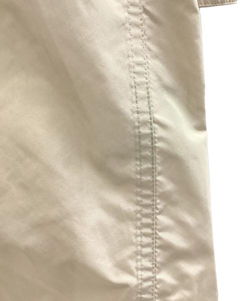 BURBERRY LONDON（バーバリーロンドン）BURBERRY LONDON (バーバリーロンドン) ヨークデザイン 撥水ステンカラーコート ベージュ サイズ:M (38)の古着・服飾アイテム