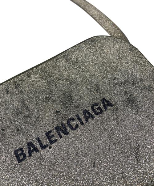 BALENCIAGA（バレンシアガ）BALENCIAGA (バレンシアガ) エブリデイカメラバッグXS シルバーの古着・服飾アイテム