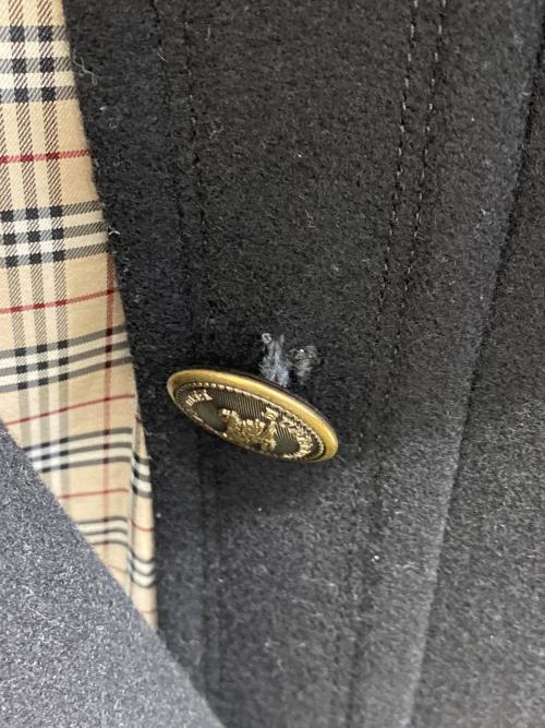 BURBERRY BLUE LABEL（バーバリー ブルー レーベル）BURBERRY BLUE LABEL (バーバリー ブルー レーベル) トレンチコートプリーツ Aライン ボリュームカラーコート ブラック サイズ:38の古着・服飾アイテム