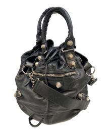 BALENCIAGA（バレンシアガ）の古着「ザ・ジャイアント ポンポン (The Giant Pompon)」｜ブラック
