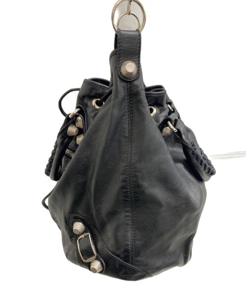 BALENCIAGA（バレンシアガ）BALENCIAGA (バレンシアガ) ザ・ジャイアント ポンポン (The Giant Pompon) ブラックの古着・服飾アイテム