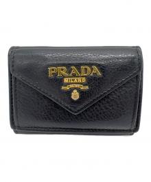 PRADA（プラダ）の古着「3つ折り財布」｜ブラック