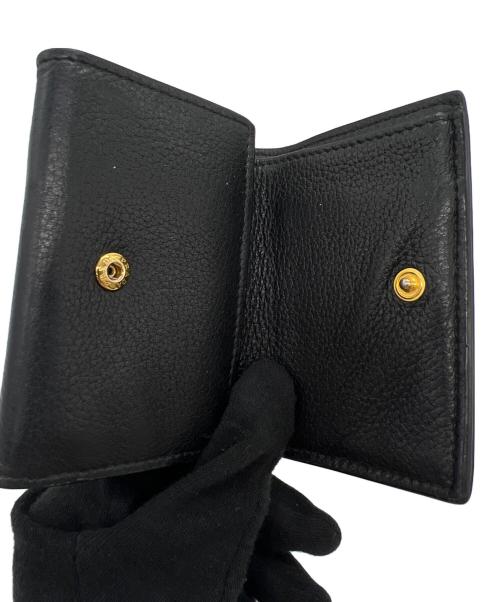 PRADA（プラダ）PRADA (プラダ) 3つ折り財布 ブラックの古着・服飾アイテム