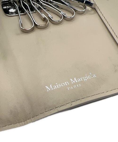 Maison Margiela（メゾンマルジェラ）Maison Margiela (メゾンマルジェラ) 6連キーケース ベージュの古着・服飾アイテム