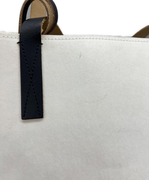 MARNI（マルニ）MARNI (マルニ) ペーパートートバッグ ブラウン×ホワイトの古着・服飾アイテム