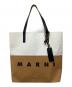 MARNI（マルニ）の古着「ペーパートートバッグ」｜ブラウン×ホワイト