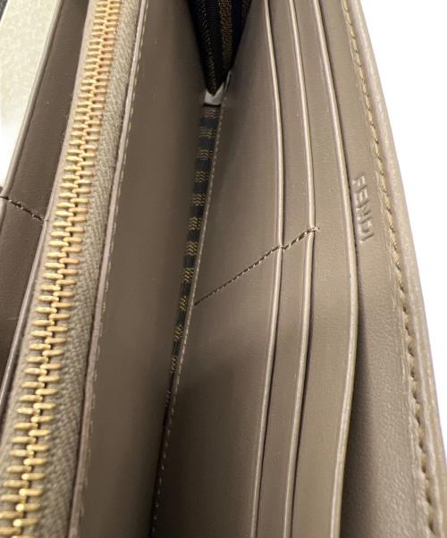 FENDI（フェンディ）FENDI (フェンディ) コンチネンタルウォレット ブラウンの古着・服飾アイテム