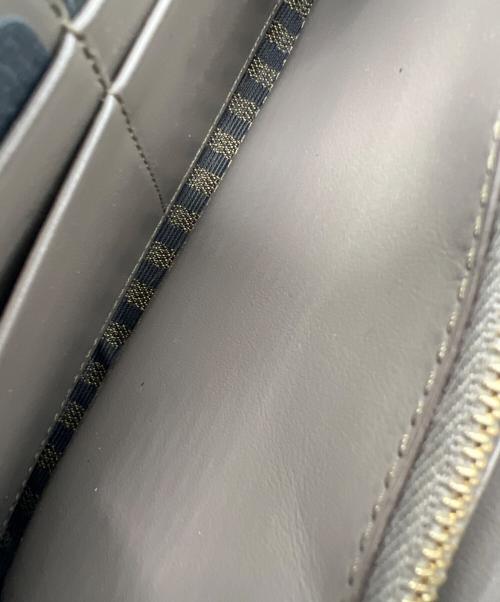 FENDI（フェンディ）FENDI (フェンディ) コンチネンタルウォレット ブラウンの古着・服飾アイテム