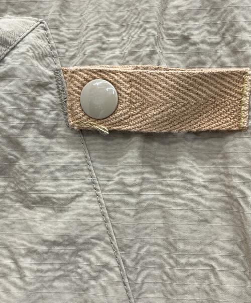 CMF OUTDOOR GARMENT（コンフィーアウトドアガーメント）CMF OUTDOOR GARMENT (コンフィーアウトドアガーメント) オーバーレイベスト ベージュ サイズ:Lの古着・服飾アイテム