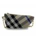 BURBERRY（バーバリー）の古着「マイクロ シールドスリングバッグ」｜グレー