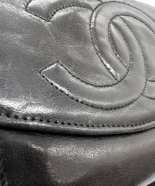 CHANEL（シャネル）CHANEL (シャネル) 2つ折り財布 ブラックの古着・服飾アイテム