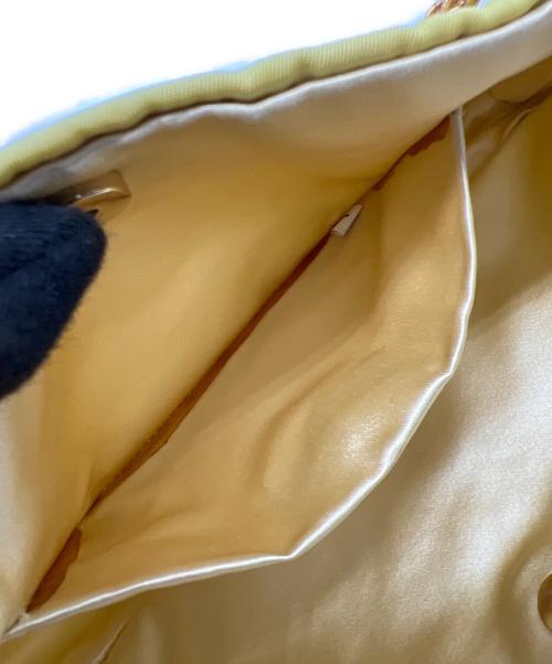 PRADA（プラダ）PRADA (プラダ) ナイロンショルダーポーチ イエローの古着・服飾アイテム