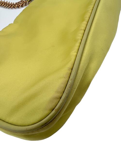 PRADA（プラダ）PRADA (プラダ) ナイロンショルダーポーチ イエローの古着・服飾アイテム