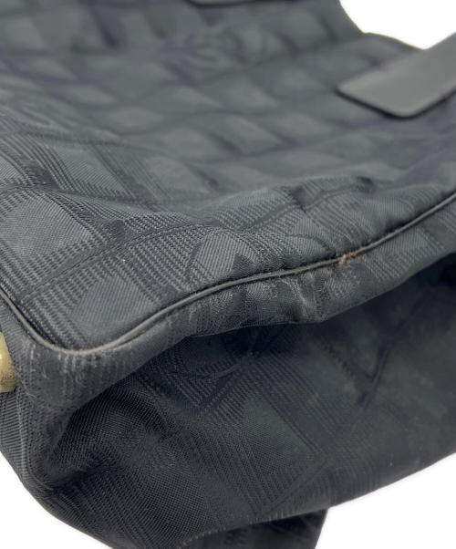 CHANEL（シャネル）CHANEL (シャネル) トートMM　ニュートラベルライン ブラックの古着・服飾アイテム