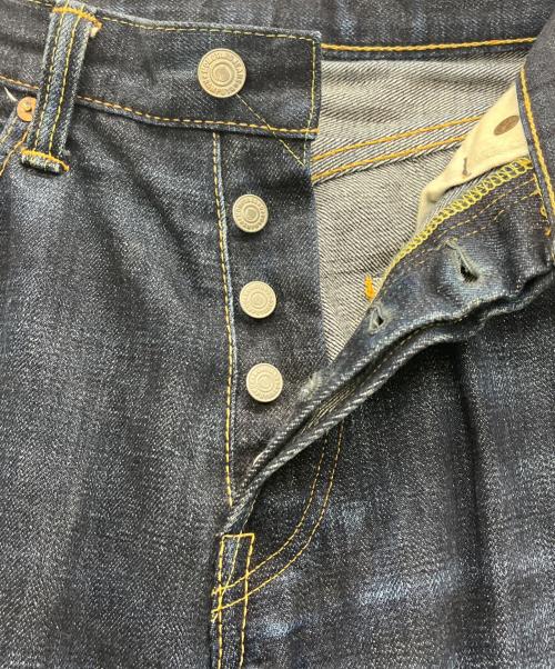 MOMOTARO JEANS（桃太郎ジーンズ）MOMOTARO JEANS (桃太郎ジーンズ) デニムパンツ ブルー サイズ:W29の古着・服飾アイテム