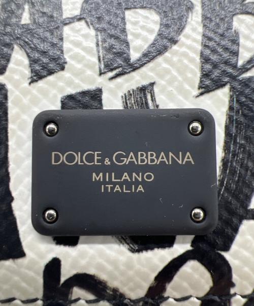 DOLCE & GABBANA（ドルチェ＆ガッバーナ）DOLCE & GABBANA (ドルチェ＆ガッバーナ) 2つ折り財布 ホワイト×ブラックの古着・服飾アイテム