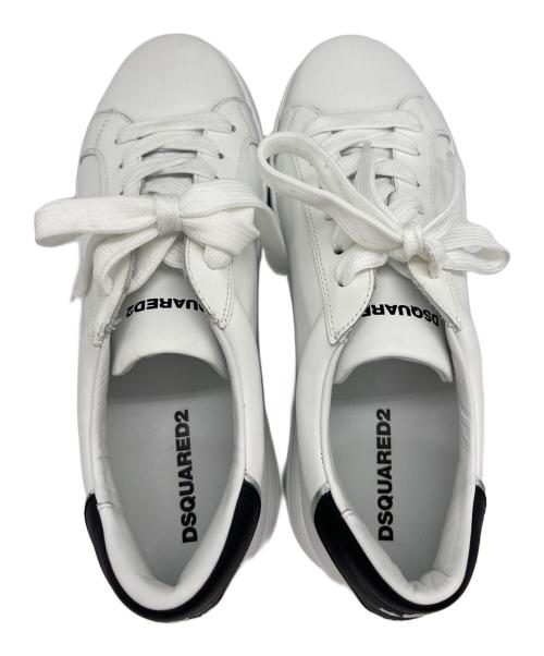 DSQUARED2（ディースクエアード）DSQUARED2 (ディースクエアード) BUMPER ホワイト サイズ:42の古着・服飾アイテム