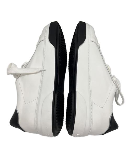 DSQUARED2（ディースクエアード）DSQUARED2 (ディースクエアード) BUMPER ホワイト サイズ:42の古着・服飾アイテム