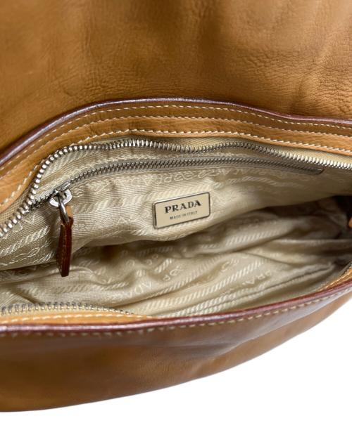 PRADA（プラダ）PRADA (プラダ) セミショルダーバッグ ブラウンの古着・服飾アイテム