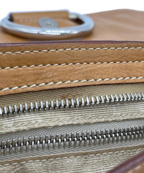 PRADA（プラダ）PRADA (プラダ) セミショルダーバッグ ブラウンの古着・服飾アイテム