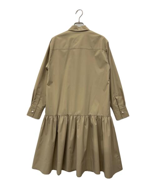 La boutique BonBon（ラブティックボンボン）La boutique BonBon (ラブティックボンボン) タフタパール釦シャツワンピース ベージュ サイズ:Freeの古着・服飾アイテム