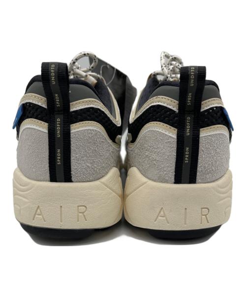 NIKE（ナイキ）NIKE (ナイキ) スニーカー ブラック×ベージュ サイズ:28.5 未使用品の古着・服飾アイテム