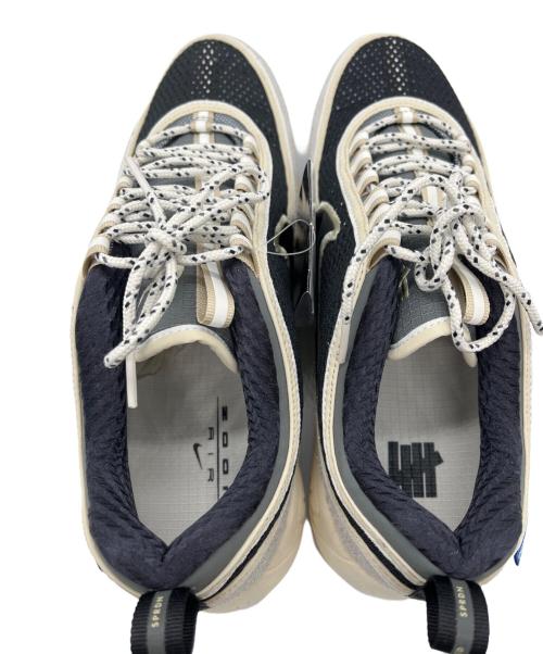 NIKE（ナイキ）NIKE (ナイキ) スニーカー ブラック×ベージュ サイズ:28.5 未使用品の古着・服飾アイテム