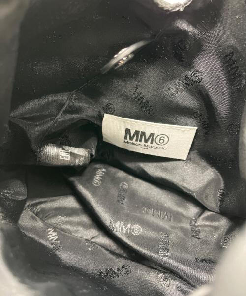 MM6 Maison Margiela（エムエムシックスメゾンマルジェラ）MM6 Maison Margiela (エムエムシックスメゾンマルジェラ) メッシュ クロスボディバッグ ブラックの古着・服飾アイテム