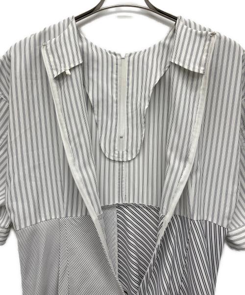ELENDEEK（エレンディーク）ELENDEEK (エレンディーク) ワンピース ホワイト×グレー サイズ:1の古着・服飾アイテム