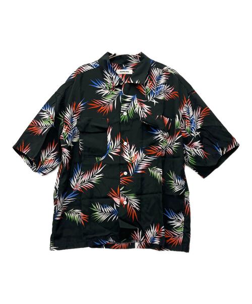 MONKEY TIME（モンキータイム）MONKEY TIME (モンキータイム) 半袖シャツ ブラック×レッド サイズ:Mの古着・服飾アイテム