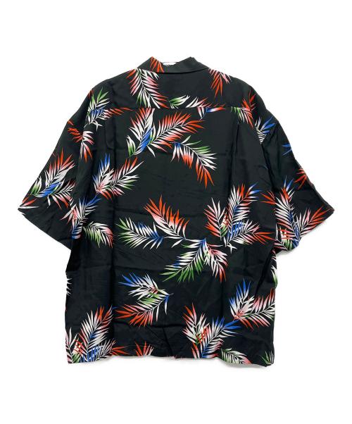 MONKEY TIME（モンキータイム）MONKEY TIME (モンキータイム) 半袖シャツ ブラック×レッド サイズ:Mの古着・服飾アイテム