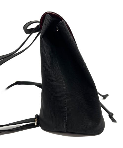 BLUE LABEL CRESTBRIDGE（ブルーレーベルクレストブリッジ）BLUE LABEL CRESTBRIDGE (ブルーレーベルクレストブリッジ) リュック ブラックの古着・服飾アイテム