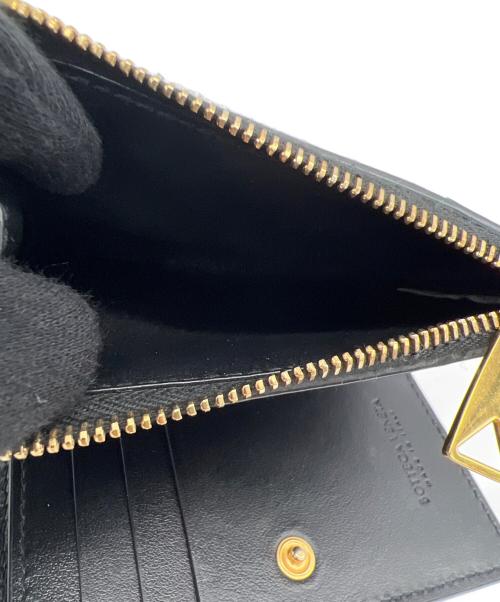 BOTTEGA VENETA（ボッテガベネタ）BOTTEGA VENETA (ボッテガベネタ) 2つ折り財布 ブラックの古着・服飾アイテム
