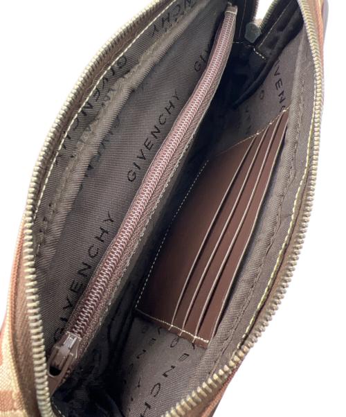 GIVENCHY（ジバンシィ）GIVENCHY (ジバンシィ) ハンドポーチ ベージュの古着・服飾アイテム